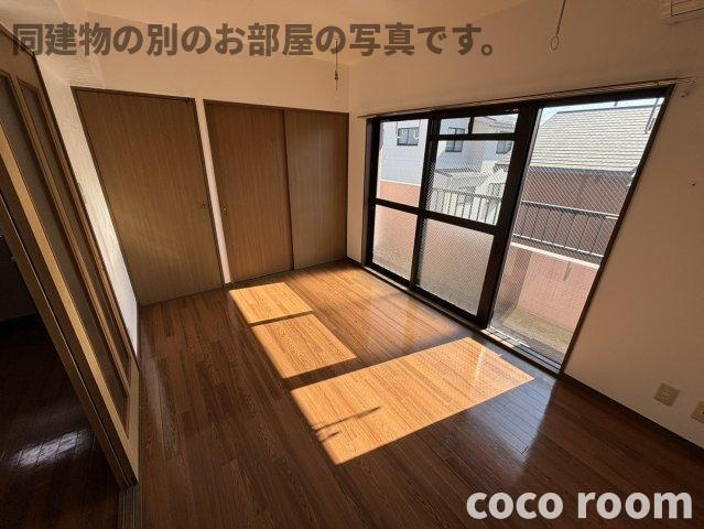 オーシャンーSの居間・リビング