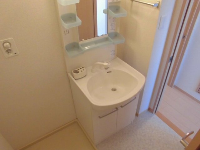 ＢＥＳＴ  ＦＲＩＥＮＤの独立洗面台