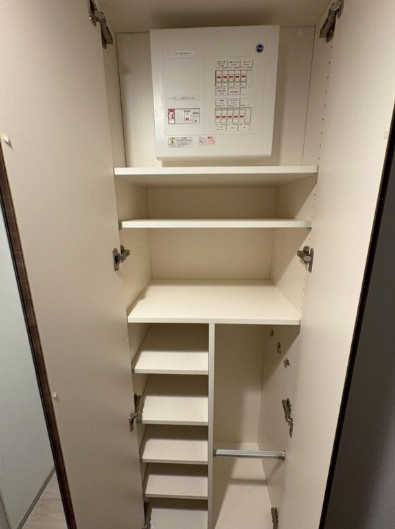 MEJIRORESIDENCEのエントランス