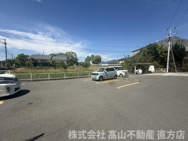 エスポワール茶屋ノ原の駐車場