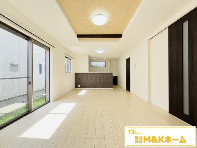 半田市上池町2丁目の居間・リビング|LDK約20.5帖☆
