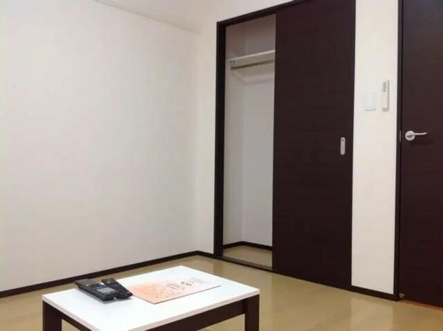 クレイノ栞の寝室