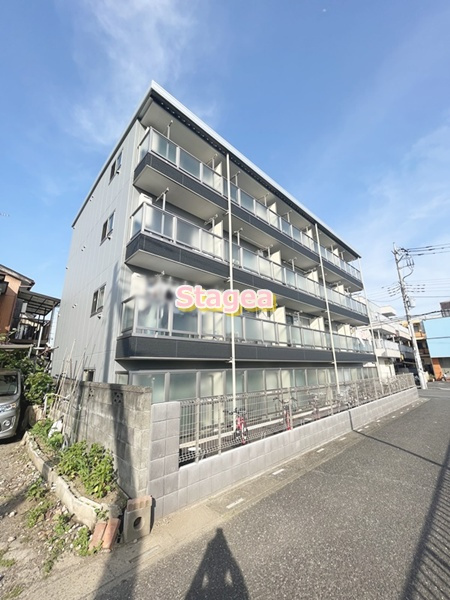 モンターナ上尾の外観