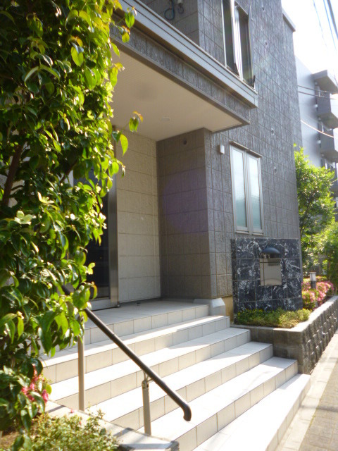 Ｍａｉｓｏｎ　Ｇｒａｎｄｉｒのエントランス|★オートロック対応エントランス★
