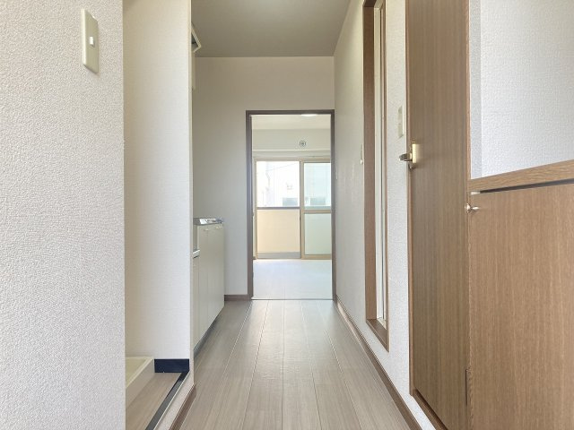 セレナードの玄関