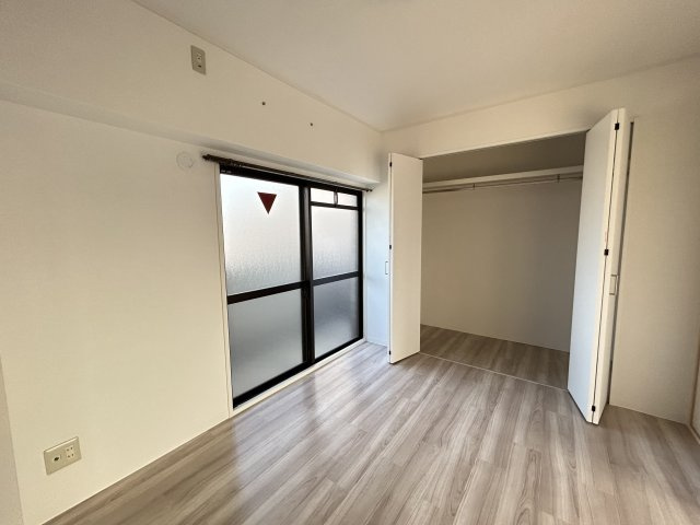 【洋室】 | グランブルー宿屋町