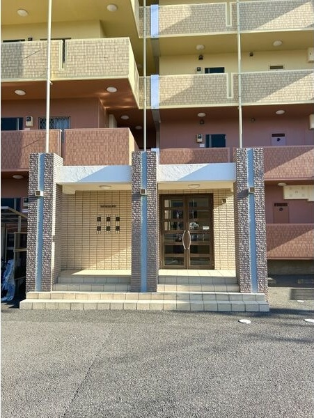 サンフォレストMWのエントランス