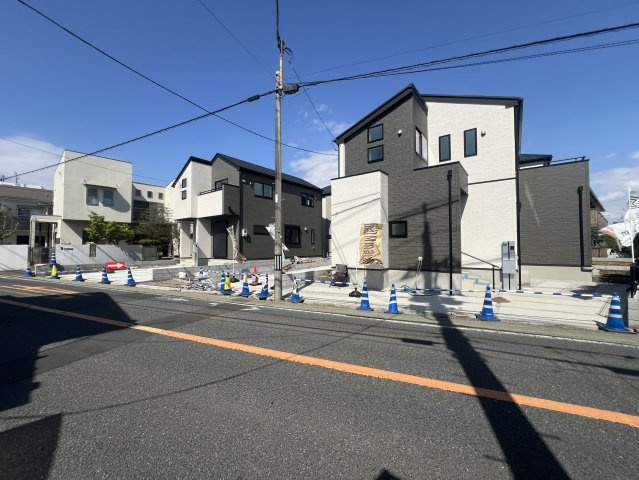 日野市上田の前面道路含む現地写真