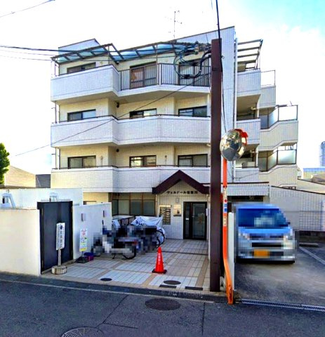 ヴェルドール住吉川の外観|通勤にも外出にもアクセス良好。家族でおでかけすることも増えそうですね。
