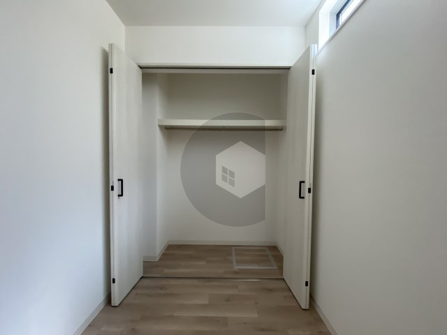リブレメゾン弥刀1の収納