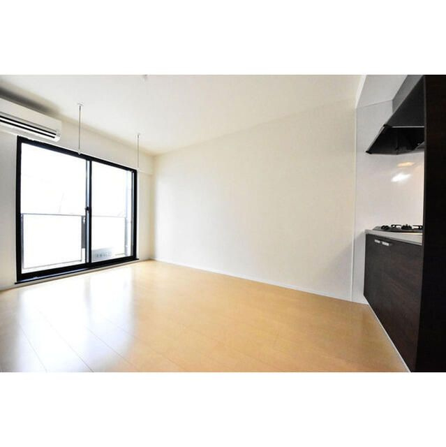 グレーシア草加の居間・リビング