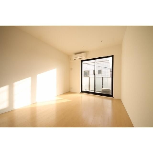 グレーシア草加の居間・リビング