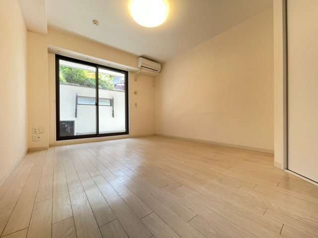 ヴィアノ塩屋町の居間・リビング