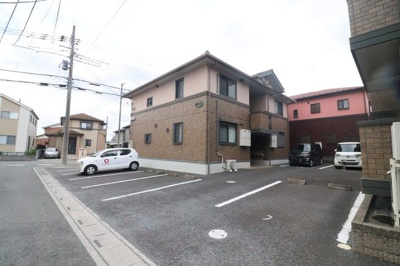 【駐車場】 | パティオ　リラ