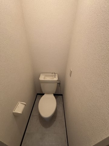 中山マンションＢ棟のトイレ