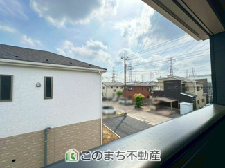 【前面道路含む現地写真】 | CRADLE GARDEN小山市城北　第11　 | 2階バルコニーからの眺めです☆