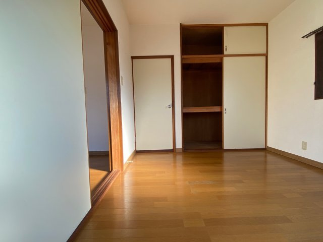 姫路市町田のアパートの居間・リビング