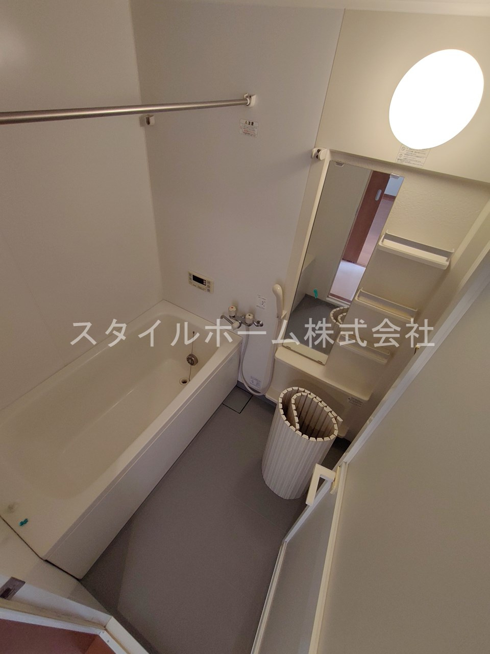 フォレステージ豊川の浴室