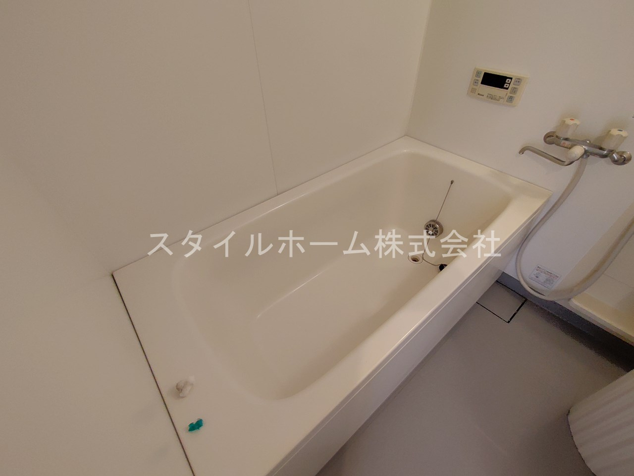 フォレステージ豊川の浴室