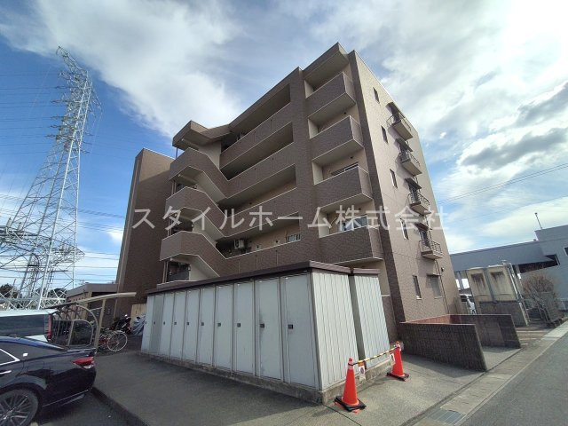 フォレステージ豊川の外観