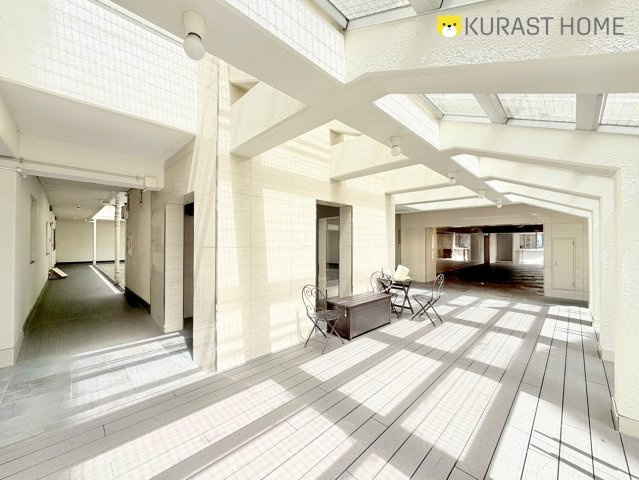 ルミエール西京極　7階のエントランス