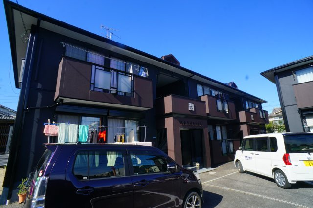 奈良市西大寺芝町１丁目のアパート