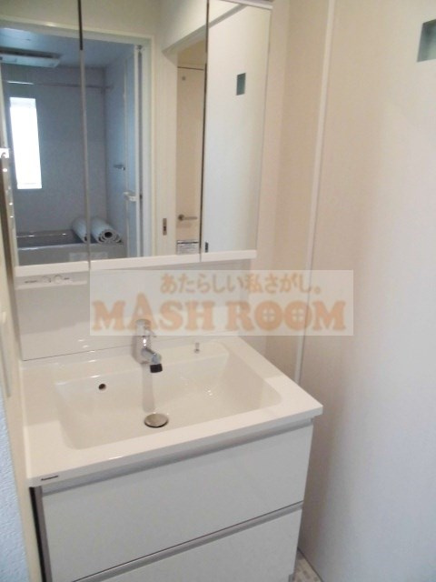 ラシーネ荻窪の独立洗面台