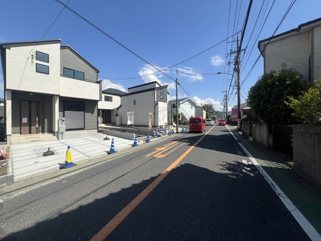 日野市上田の前面道路含む現地写真