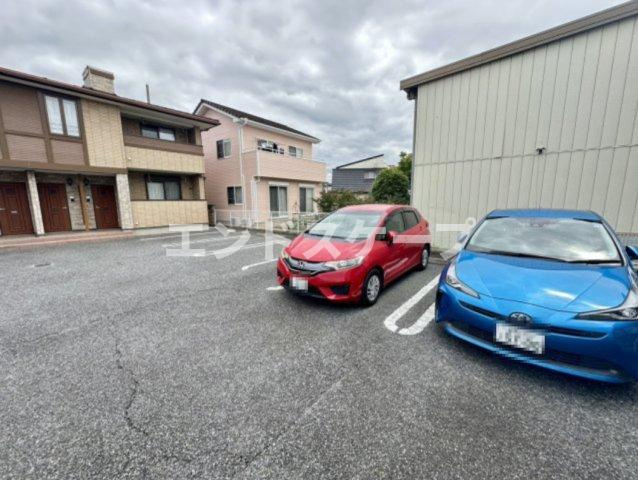 シャルマン・テールの駐車場|高崎、前橋のお部屋探しはエンドスケープまで！お客様の理想お聞かせ下さい♪