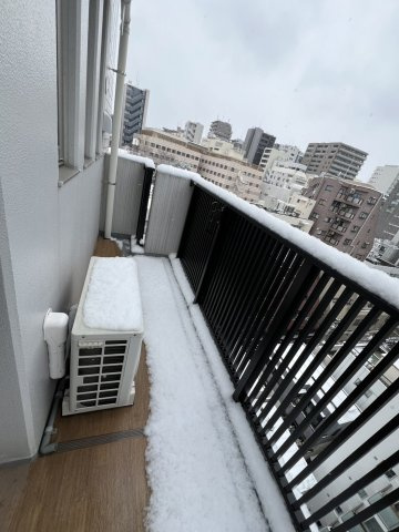 【バルコニー】