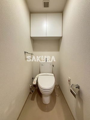 【トイレ】 | クリオレジダンスタワー横濱鶴ヶ峰 | 落ち着いた色調のトイレです♪