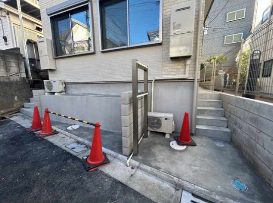 アムール板橋中台のエントランス