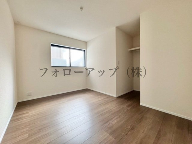 リーブルガーデン鹿児島市西伊敷第二の洋室
