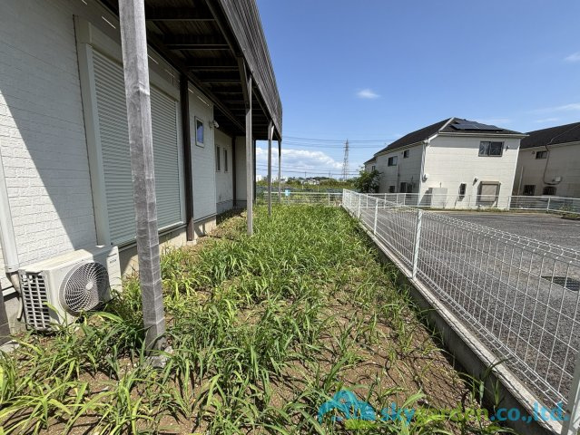 伊勢原市串橋　中古戸建の庭