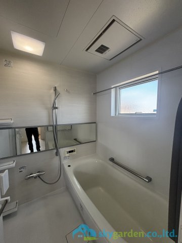 伊勢原市串橋　中古戸建の浴室