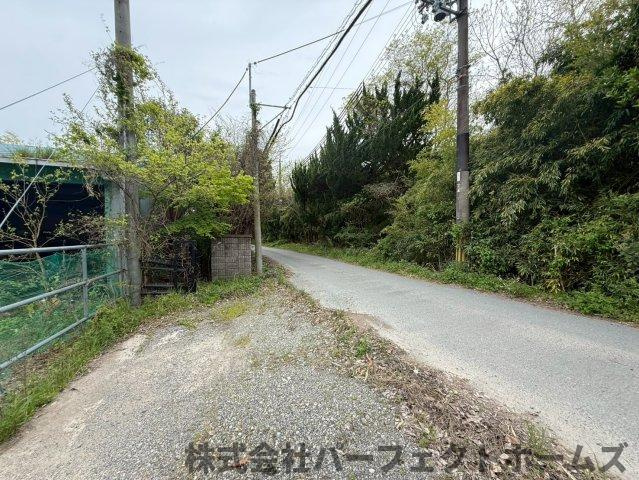 【前面道路含む現地写真】の画像