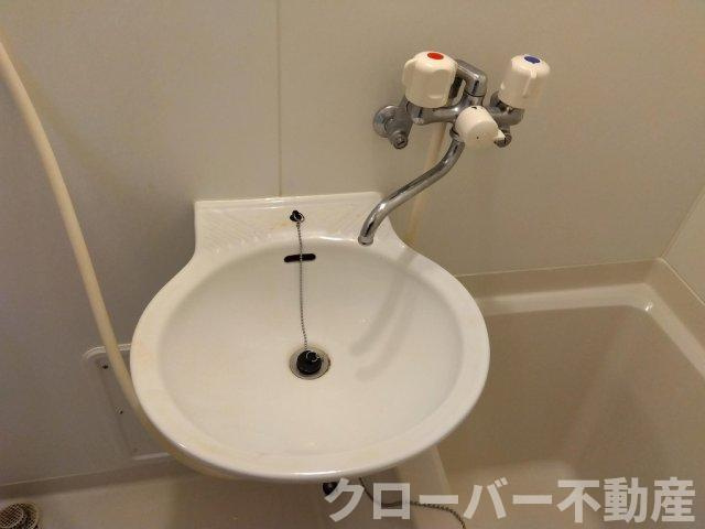 レオパレスラパンの洗面所