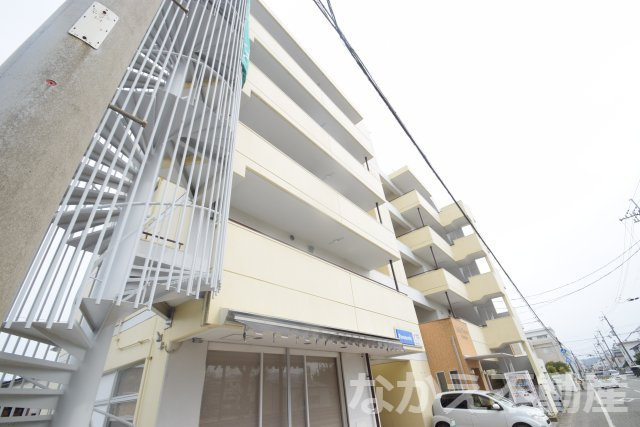 【外観】 | 建物外観を気になさる方へ、見た目の良い物件です