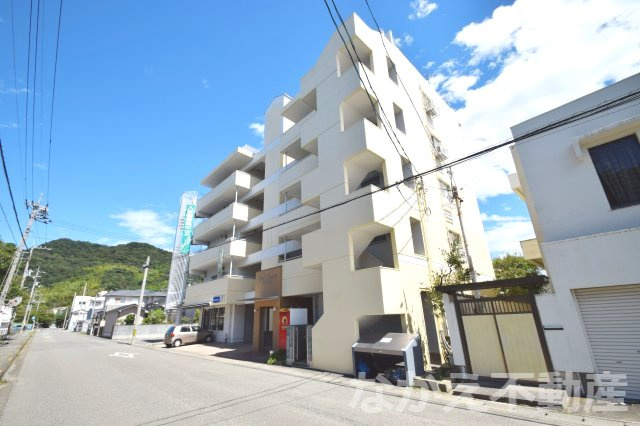 【外観】 | 外観も気になるポイント