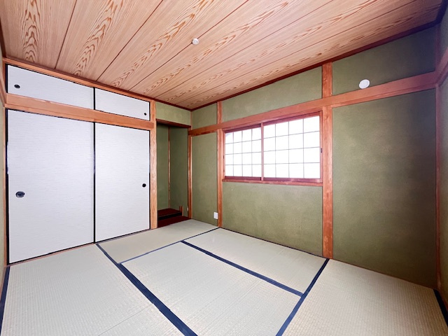 三日市町貸戸建の和室
