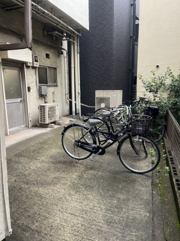 【その他共用部分】 | 秋葉コーポ | 駐輪場
