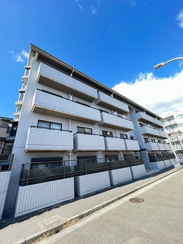 ステラハウス1の外観|落ち着いた雰囲気の外観です