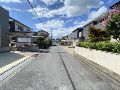 【前面道路含む現地写真】 | 草津市上笠３丁目　分譲2区画1号棟