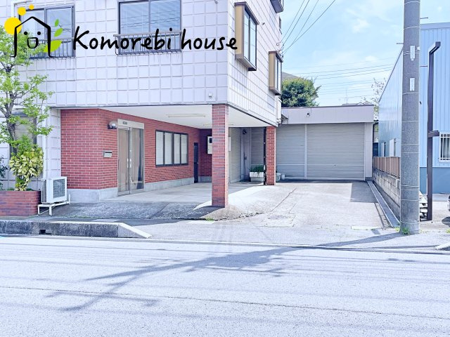 さいたま市見沼区　中古戸建の駐車場|駐車場があるので、車を買う予定の方も安心です