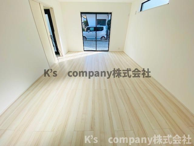 高座郡寒川町宮山　新築戸建の居間・リビング|同施工例◇