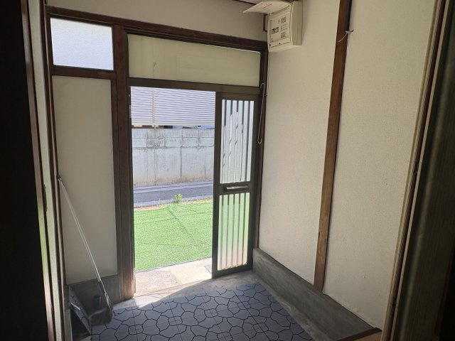 【玄関】 | 大浜北町３丁　中古戸建