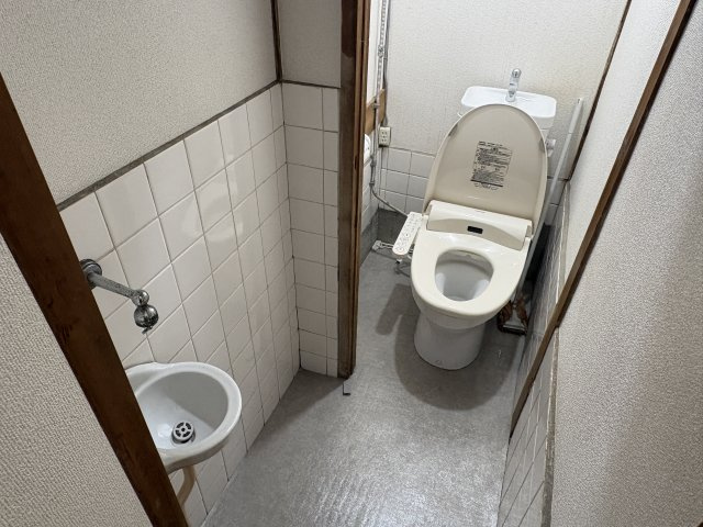【トイレ】 | 大浜北町３丁　中古戸建