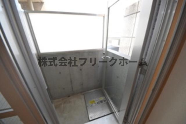 小金井市本町３丁目の賃貸マンションのバルコニー