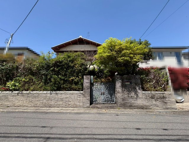 【成約済】京都市西京区大原野西竹の里町一丁目の外観|前面道路幅員約6.0ｍ、間口約11.78ｍのゆとりある敷地◎
