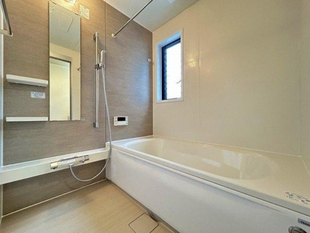 神和台３丁目　中古戸建の浴室